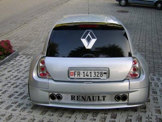 galerieRenault_Clio_V6_UK0e.jpg