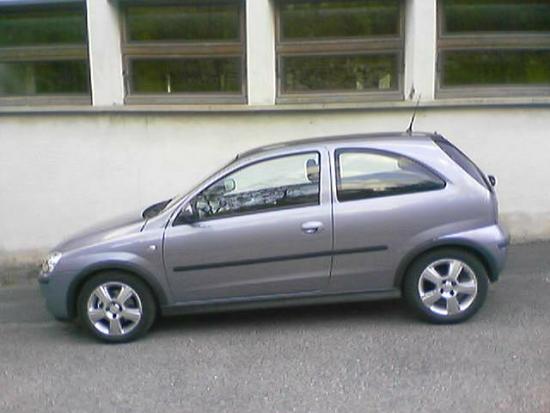 cousin_machin_1096143474_corsa3.jpg