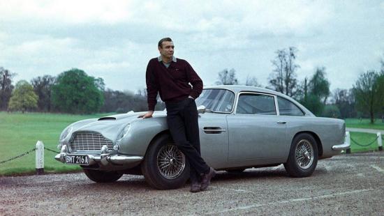 aston-martin-db5-James Bond.jpg