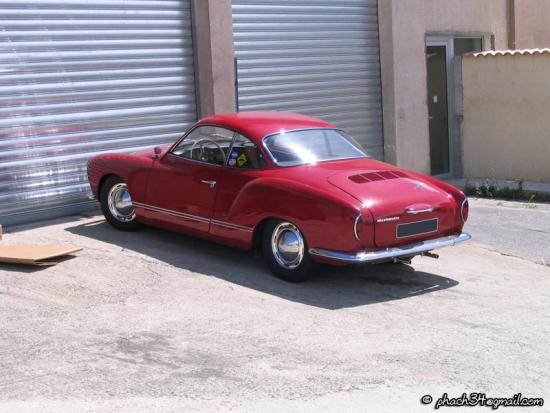 VOLKSWAGEN_Karmann_Ghia_1.jpg