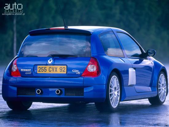 renault_clio_v6_2003_02_s.jpg