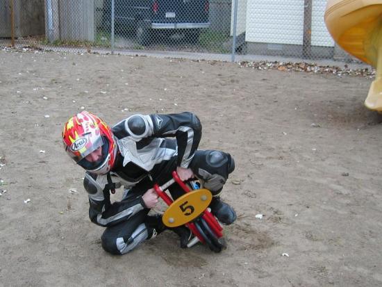 Trip_Motard_sur_Jeux_Enfants_1_.JPG