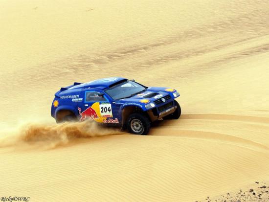 VW_Race_Touareg_2004.jpg